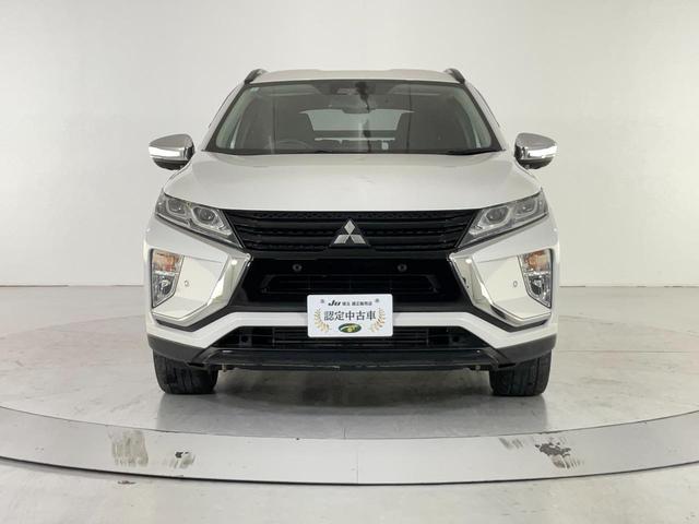 エクリプスクロス ブラックエディション　４ＷＤ／ｅ－アシスト（衝突軽減／車線逸脱警報／ＡＴハイビーム／誤発進抑制／後側方車両検知警報）／レーダークルコン／ＬＥＤヘッド／Ｆフォグ／シートヒーター／ＭＭＣＳナビ／マルチアラウンドモニター／ＥＴＣ（4枚目）