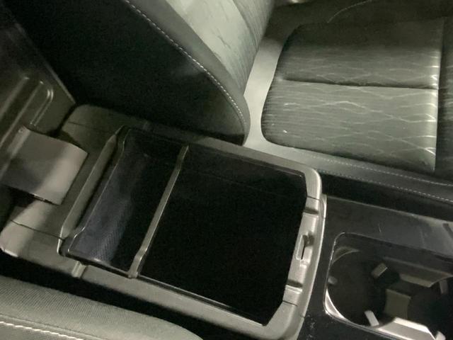 エクリプスクロス ブラックエディション　４ＷＤ／ｅ－アシスト（衝突軽減／車線逸脱警報／ＡＴハイビーム／誤発進抑制／後側方車両検知警報）／レーダークルコン／ＬＥＤヘッド／Ｆフォグ／シートヒーター／ＭＭＣＳナビ／マルチアラウンドモニター／ＥＴＣ（27枚目）