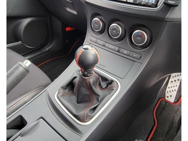 MAZDA MAZDA SPEED AXELA BASE GRADE