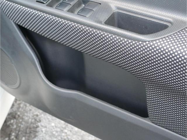 ウイングロード ライダー 最終型/オーテック特別仕様車/アクティブAFS/HIDヘッドライト・Fフォグ/専用エアロバンパー・サイドシル/16インチ光輝AW/プラズマクラスター付きAAC/スマートキー/純正SDナビ/ETC(45枚目)