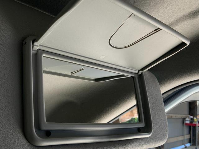 イグニス Ｆリミテッド　４ＷＤ／セーフティＰＫＧ（ＤＳＢＳ／誤発進抑制機能／車線逸脱警報／先行車発進お知らせ機能／サイド・カーテンエアバック）／クルコン／ＬＥＤヘッドランプ・Ｆフォグ／ルーフレール／半革シート／純正オーディオ（39枚目）