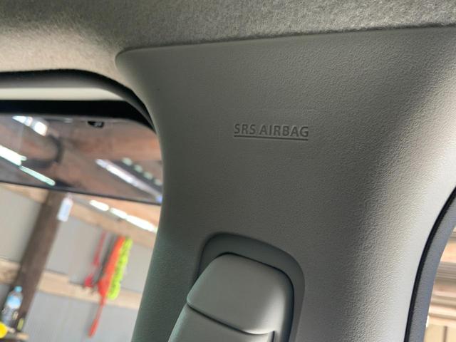 イグニス Ｆリミテッド　４ＷＤ／セーフティＰＫＧ（ＤＳＢＳ／誤発進抑制機能／車線逸脱警報／先行車発進お知らせ機能／サイド・カーテンエアバック）／クルコン／ＬＥＤヘッドランプ・Ｆフォグ／ルーフレール／半革シート／純正オーディオ（45枚目）