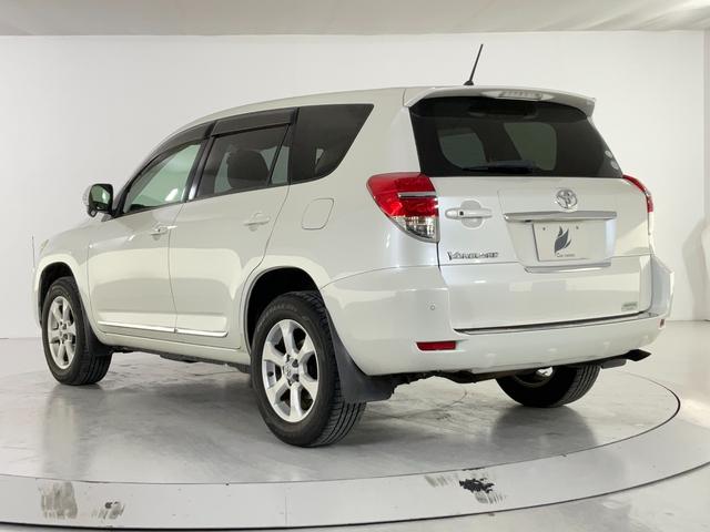 ヴァンガード ２４０Ｓ　Ｇパッケージ　４ＷＤ　ワンオーナー　ドライブレコーダー　ＥＴＣ　バックカメラ　クリアランスソナー　オートクルーズコントロール　パワーシート　サンルーフ　ナビ　ＴＶ　オートライト　ＨＩＤ　アルミホイール　スマートキー（5枚目）