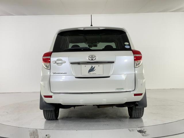 ヴァンガード ２４０Ｓ　Ｇパッケージ　４ＷＤ　ワンオーナー　ドライブレコーダー　ＥＴＣ　バックカメラ　クリアランスソナー　オートクルーズコントロール　パワーシート　サンルーフ　ナビ　ＴＶ　オートライト　ＨＩＤ　アルミホイール　スマートキー（6枚目）