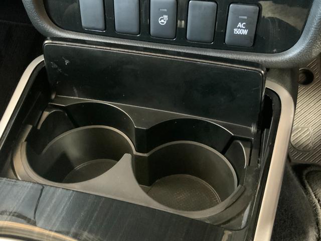 アウトランダーＰＨＥＶ Ｇナビパッケージ　４ＷＤ　ＥＴＣ　全周囲カメラ　オートクルーズコントロール　レーンアシスト　パワーシート　衝突被害軽減システム　ＴＶ　オートマチックハイビーム　オートライト　ＬＥＤヘッドランプ　電動リアゲート（43枚目）