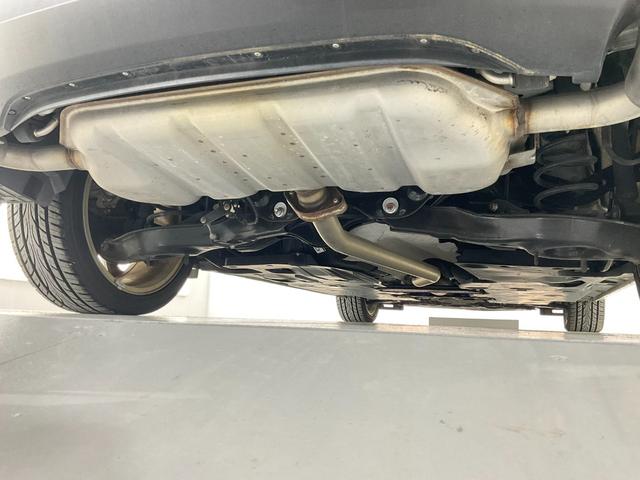 アクセラスポーツ ２０Ｓツーリング　Ｌパッケージ　ドライブレコーダー　ＥＴＣ　バックカメラ　ナビ　ＴＶ　オートクルーズコントロール　レーンアシスト　衝突被害軽減システム　アルミホイール　オートライト　ＨＩＤ　パワーシート　革シート　スマートキー（11枚目）