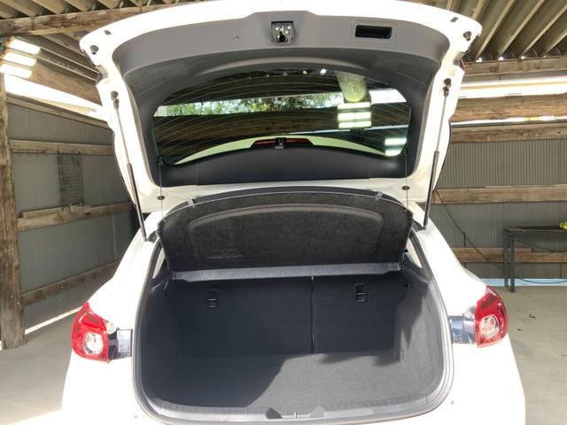 アクセラスポーツ ２０Ｓツーリング　Ｌパッケージ　ドライブレコーダー　ＥＴＣ　バックカメラ　ナビ　ＴＶ　オートクルーズコントロール　レーンアシスト　衝突被害軽減システム　アルミホイール　オートライト　ＨＩＤ　パワーシート　革シート　スマートキー（51枚目）