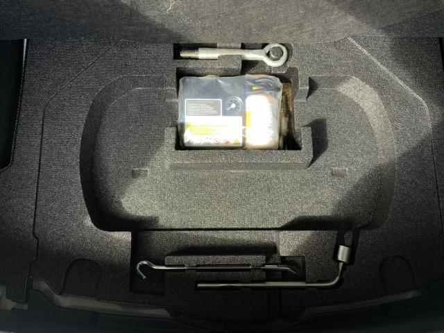 アクセラスポーツ ２０Ｓツーリング　Ｌパッケージ　ドライブレコーダー　ＥＴＣ　バックカメラ　ナビ　ＴＶ　オートクルーズコントロール　レーンアシスト　衝突被害軽減システム　アルミホイール　オートライト　ＨＩＤ　パワーシート　革シート　スマートキー（61枚目）