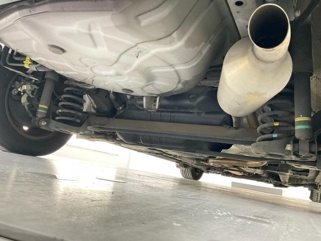 カローラルミオン １．５Ｇ　ＥＴＣ　ナビ　スマートキー　電動格納ミラー　ＣＶＴ　衝突安全ボディ　ＡＢＳ　ＣＤ　エアコン　パワーステアリング　パワーウィンドウ（11枚目）