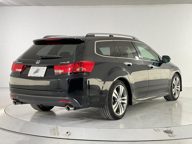 アコードツアラー タイプS 純正HDDナビ/バックカメラ/ETC/クルーズコントロール/電動バックドア/HIDヘッドランプ/ハイビームサポート/オートライト/フォグランプ/純正18インチAW/左右独立AAC/運転席パワーシート(7枚目)