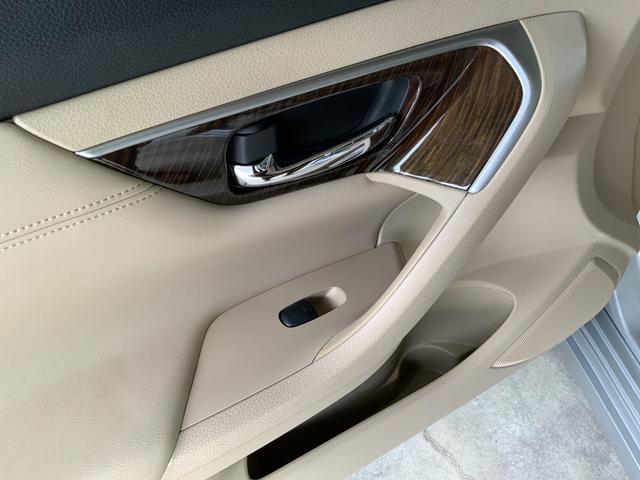 ティアナ XV ナビAVMパッケージ ETC クリアランスソナー オートクルーズコントロール 衝突被害軽減システム 全周囲カメラ ナビ アルミホイール オートライト HID CVT シートエアコン スマートキー 電動格納ミラー(24枚目)