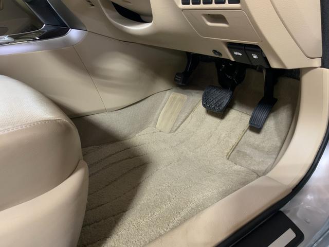 ティアナ XV ナビAVMパッケージ ETC クリアランスソナー オートクルーズコントロール 衝突被害軽減システム 全周囲カメラ ナビ アルミホイール オートライト HID CVT シートエアコン スマートキー 電動格納ミラー(42枚目)