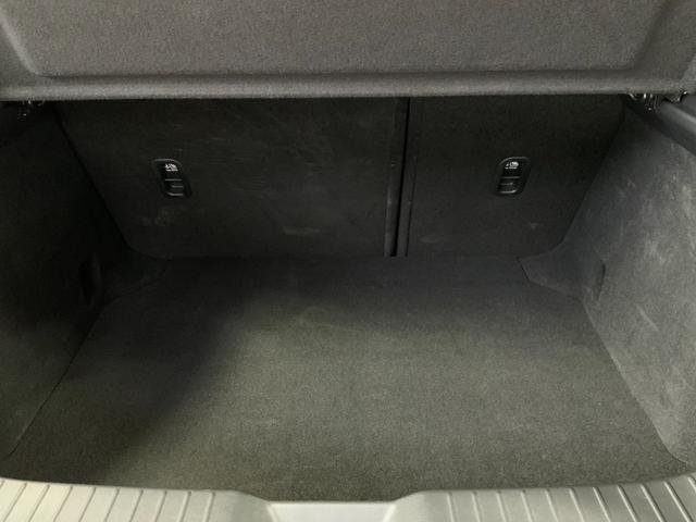 MAZDA3ファストバック 20Sプロアクティブ ツーリングセレクション 全周囲カメラ TV クリアランスソナー オートクルーズコントロール 衝突被害軽減システム アルミホイール オートマチックハイビーム オートライト LEDヘッドランプ パワーシート スマートキー(23枚目)