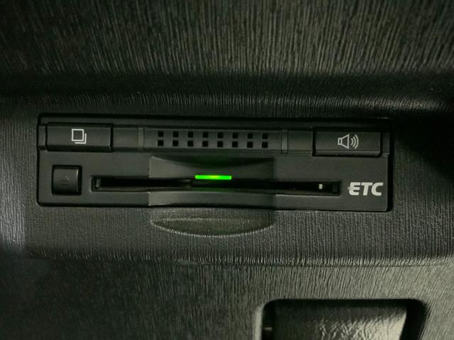 プリウス Ｇツーリングセレクションレザーパッケージ　黒革／衝突軽減／追従クルコン／パーキングアシスト／ＬＥＤヘッドランプ／ヘッドランプウォッシャー／運転席パワーシート／前席シートヒーター／純正ＨＤＤナビ（ＣＤ・ＤＶＤ・地デジ・ＢＴ）／ＥＴＣ／Ｂカメラ（15枚目）