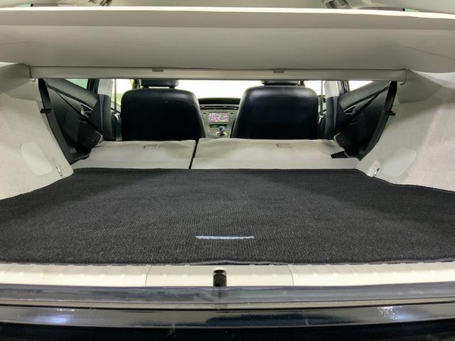 プリウス Ｇツーリングセレクションレザーパッケージ　黒革／衝突軽減／追従クルコン／パーキングアシスト／ＬＥＤヘッドランプ／ヘッドランプウォッシャー／運転席パワーシート／前席シートヒーター／純正ＨＤＤナビ（ＣＤ・ＤＶＤ・地デジ・ＢＴ）／ＥＴＣ／Ｂカメラ（23枚目）