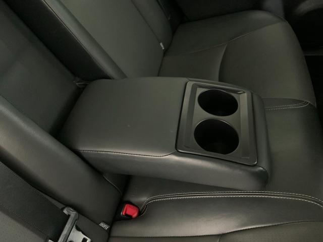 プリウス Ｇツーリングセレクションレザーパッケージ　黒革／衝突軽減／追従クルコン／パーキングアシスト／ＬＥＤヘッドランプ／ヘッドランプウォッシャー／運転席パワーシート／前席シートヒーター／純正ＨＤＤナビ（ＣＤ・ＤＶＤ・地デジ・ＢＴ）／ＥＴＣ／Ｂカメラ（40枚目）