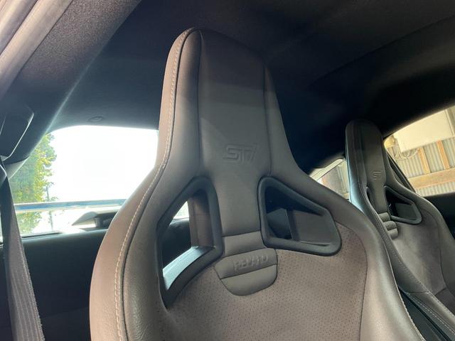 ＢＲＺ ｔＳ　ＧＴパッケージ　２５０台限定車／６ＭＴ／ＳＴＩ製カーボン大型リアスポイラー／ＳＴＩ製１８インチ１５本スポークブラック塗装ＡＷ／ＲＥＣＡＲＯ製バケットシート／Ｂｒｅｍｂｏ製キャリパー／ＥＴＣ２．０／※ＳＴＩフルエアロ（28枚目）