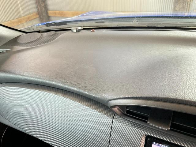 ＢＲＺ ｔＳ　ＧＴパッケージ　２５０台限定車／６ＭＴ／ＳＴＩ製カーボン大型リアスポイラー／ＳＴＩ製１８インチ１５本スポークブラック塗装ＡＷ／ＲＥＣＡＲＯ製バケットシート／Ｂｒｅｍｂｏ製キャリパー／ＥＴＣ２．０／※ＳＴＩフルエアロ（49枚目）