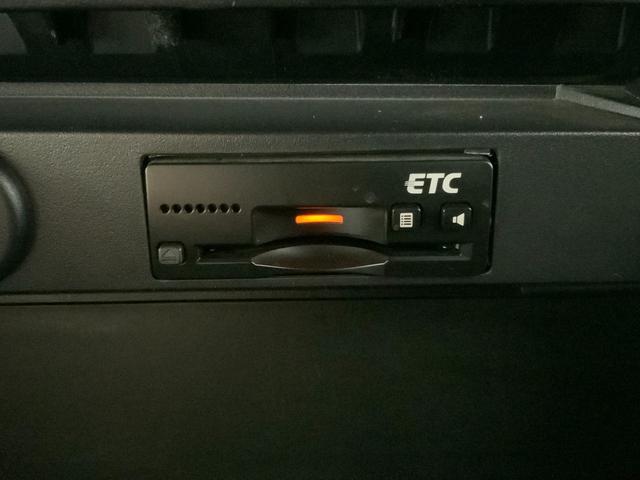 ソリオバンディット ハイブリッドＭＶ　セーフティサポート（ＤＣＢＳ／誤発進抑制機能／車線逸脱警報／アダプティブクルコン／ハイビームアシスト）／電動スライドドア／ＬＥＤヘッド・Ｆフォグ／シートヒーター／全方位モニター／８型ＳＤナビ／ＥＴＣ（25枚目）