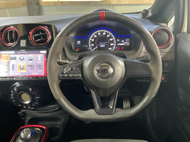 ノート ｅ－パワーニスモ　Ｓ　ワンオーナー／エンジン出力８３ＰＳ／インテリジェントエマブレ／車線逸脱警報／踏間違い衝突防止アシスト／前後ソナー／ＬＥＤヘッド／ＡＬＰＩＮＥ製９型ナビ／Ｂｌｕｅｔｏｏｔｈ／Ｂカメラ／ＥＴＣ（14枚目）