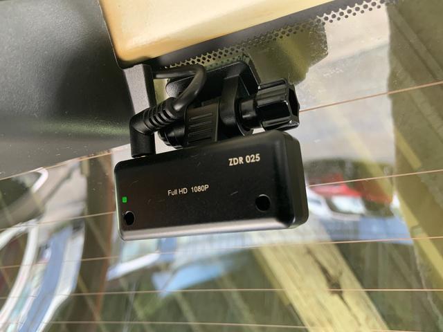 ノート ｅ－パワーニスモ　Ｓ　ワンオーナー／エンジン出力８３ＰＳ／インテリジェントエマブレ／車線逸脱警報／踏間違い衝突防止アシスト／前後ソナー／ＬＥＤヘッド／ＡＬＰＩＮＥ製９型ナビ／Ｂｌｕｅｔｏｏｔｈ／Ｂカメラ／ＥＴＣ（29枚目）