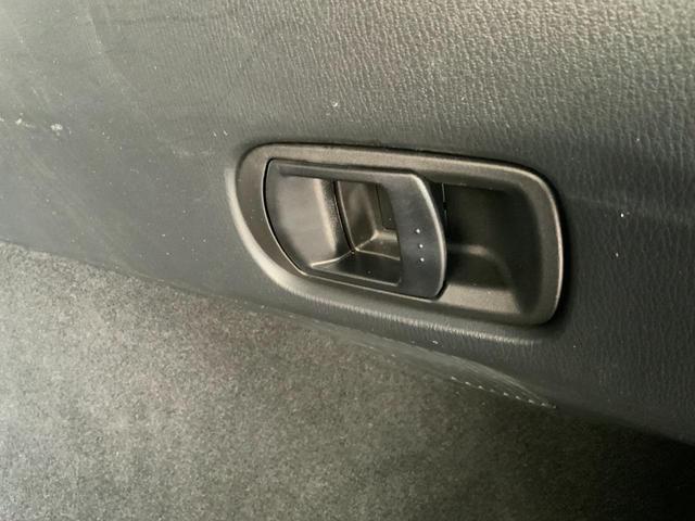 ご覧頂きまして誠に有難うございます！！是非ご来店して頂き、実際にご覧になって頂ければと思います。お客様からのご連絡をスタッフ一同、心よりお待ちしております