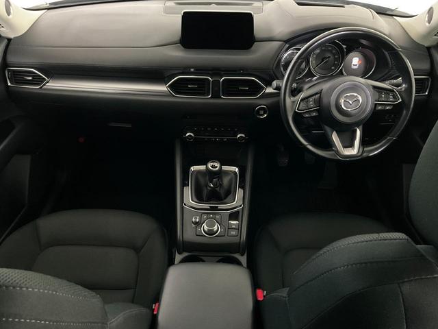 CX-5 XD プロアクティブ 6速MT車/BOSEサウンド/360度ビュー/前後衝突軽減ブレーキ/レーダークルコン/BSM/車線逸脱警報/LKA/アダプティブLEDヘッド/パワーBドア/Pシート/シートヒーター/マツコネ/ETC(11枚目)