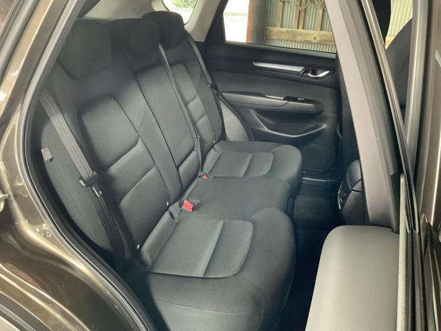 CX-5 XD プロアクティブ 6速MT車/BOSEサウンド/360度ビュー/前後衝突軽減ブレーキ/レーダークルコン/BSM/車線逸脱警報/LKA/アダプティブLEDヘッド/パワーBドア/Pシート/シートヒーター/マツコネ/ETC(56枚目)
