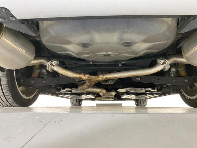 レヴォーグ ２．０ＧＴ－Ｓアイサイト　４ＷＤ／最終Ｆ型／ＳＴＩスタイルＰＫＧ・マフラー／アイサイトコアテクノロジー／アイサイトセイフティプラス／ＬＥＤヘッド・フォグ／前席パワーシート・シートヒーター／ＤＯＰ純正８型ナビ／Ｂカメラ／ＥＴＣ（13枚目）