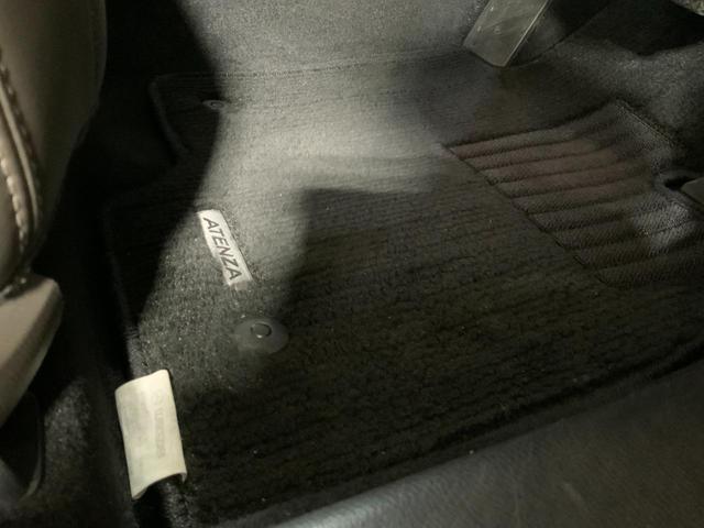 アテンザセダン ＸＤ　Ｌパッケージ　４ＷＤ／サンルーフ／３６０度ビュー／前後衝突軽減ブレーキ／ＡＴ誤発進抑制／全車速追従レーダークルコン／ＬＫＡ／車線逸脱警報／ＢＳＭ／ＬＫＡ／茶革シート／Ｐシート／ＢＯＳＥ／マツコネ／ＥＴＣ２．０（47枚目）