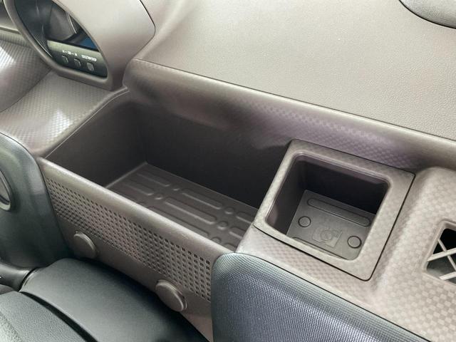 スペイド Ｆ　セーフティセンスＣ（プリクラッシュセーフティ／レーンディパーチャーアラート／オートマチックハイビーム）／スマートエントリー・プッシュスタート／パワースライドドア／純正ＳＤナビ／ＤＶＤ／バックカメラ（49枚目）