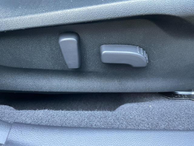 すぐにご来店頂けない場合や遠方にお住まいの方、車両状態の詳細が知りたい方はお気軽にご連絡下さい♪