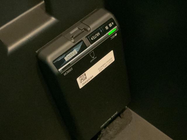 ご覧頂きまして誠に有難うございます！！是非ご来店して頂き、実際にご覧になって頂ければと思います。お客様からのご連絡をスタッフ一同、心よりお待ちしております