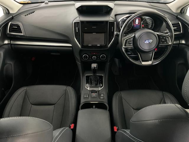 インプレッサスポーツ ２．０ｉ－Ｌアイサイト　ブラックレザー／アドバンスドセーフティＰＫＧ／ＬＥＤヘッドランプ／純正ナビ／純正ドラレコ／ＥＴＣ／Ｂカメラ／衝突軽減／追従クルコン／誤発進抑制／ＡＬＫ／後側方警戒／ハイビームアシスト／シートヒーター（11枚目）