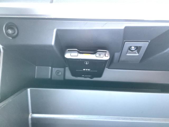 インプレッサスポーツ ２．０ｉ－Ｌアイサイト　ブラックレザー／アドバンスドセーフティＰＫＧ／ＬＥＤヘッドランプ／純正ナビ／純正ドラレコ／ＥＴＣ／Ｂカメラ／衝突軽減／追従クルコン／誤発進抑制／ＡＬＫ／後側方警戒／ハイビームアシスト／シートヒーター（16枚目）