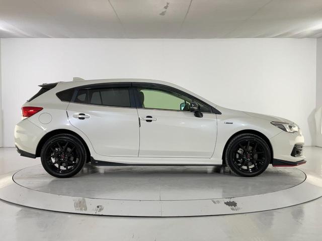 インプレッサスポーツ アドバンス　４ＷＤ／ＳＴＩフルエアロ・マフラー・１８ＡＷ／シートヒーター／アイサイトセイフティプラス（視界拡張）／アイサイトコアテクノロジー／アダプティブドライビングビーム／Ｐａｎａｓｏｎｉｃビルトインナビ（8枚目）