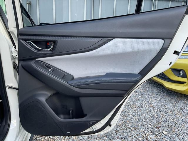 インプレッサスポーツ アドバンス　４ＷＤ／ＳＴＩフルエアロ・マフラー・１８ＡＷ／シートヒーター／アイサイトセイフティプラス（視界拡張）／アイサイトコアテクノロジー／アダプティブドライビングビーム／Ｐａｎａｓｏｎｉｃビルトインナビ（46枚目）