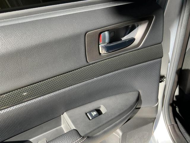 ご覧いただきありがとうございます♪気になったお車がありましたらお気軽にお電話をください♪