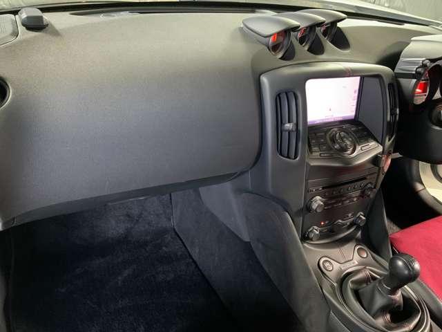 フェアレディZ ニスモ ワンオーナー/6速MT/専用チューニングCPU(ニスモスポーツリセッティング済み)/NISMO専用エアロ/RAYS製19AW/レッドアルミキャリパ/YAMAHA製ダンパー/RECARO製バケットシート(49枚目)