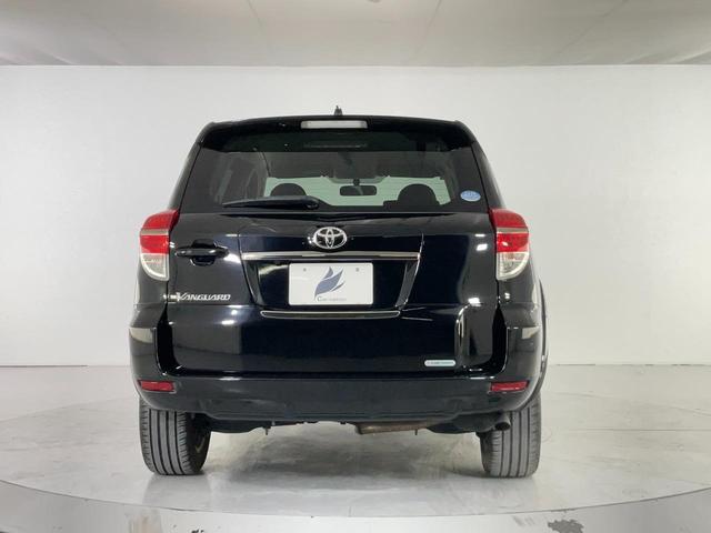 ヴァンガード ２４０Ｓ　Ｓパッケージ・アルカンターラ　リミテッド　バックカメラ　オートクルーズコントロール　ナビ　ＴＶ　オートライト　ＨＩＤ　アルミホイール　スマートキー　ＣＶＴ　盗難防止システム　衝突安全ボディ　ＣＤ　ＤＶＤ再生　Ｂｌｕｅｔｏｏｔｈ　ＡＢＳ（6枚目）