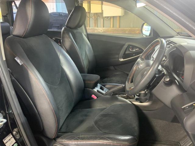 ヴァンガード ２４０Ｓ　Ｓパッケージ・アルカンターラ　リミテッド　バックカメラ　オートクルーズコントロール　ナビ　ＴＶ　オートライト　ＨＩＤ　アルミホイール　スマートキー　ＣＶＴ　盗難防止システム　衝突安全ボディ　ＣＤ　ＤＶＤ再生　Ｂｌｕｅｔｏｏｔｈ　ＡＢＳ（28枚目）