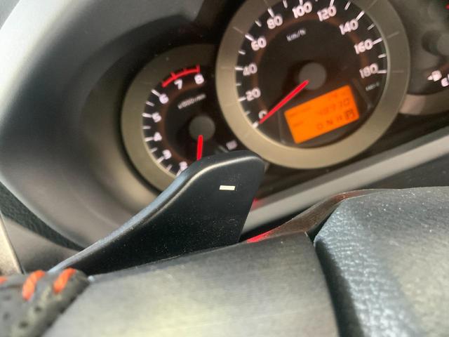 ヴァンガード ２４０Ｓ　Ｓパッケージ・アルカンターラ　リミテッド　バックカメラ　オートクルーズコントロール　ナビ　ＴＶ　オートライト　ＨＩＤ　アルミホイール　スマートキー　ＣＶＴ　盗難防止システム　衝突安全ボディ　ＣＤ　ＤＶＤ再生　Ｂｌｕｅｔｏｏｔｈ　ＡＢＳ（37枚目）