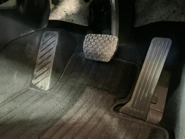 ご覧頂きまして誠に有難うございます！！是非ご来店して頂き、実際にご覧になって頂ければと思います。お客様からのご連絡をスタッフ一同、心よりお待ちしております