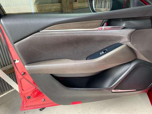 この度は当店のお車をご覧になっていただき、誠にありがとうございます。じっくり現車確認して頂けるよう、ご準備を致します！