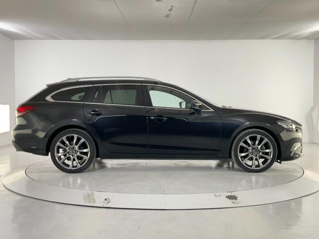 中古車でもスタンダードになりつつある【ボディーコーティング】当店自慢の専門スタッフによる異物除去・磨きと下地作りから施工する親水ガラスコーティングプランもご用意してます◎