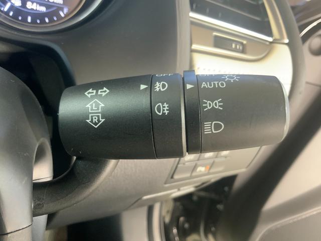 オートライトは、付け忘れや消し忘れを防ぐことができます。高速道路などのトンネルなどにも役立ちます。