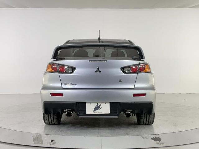 保証プランも充実！カーネーションあんしん保証なら最大３３３項目！最長３年！走行距離・修理回数・金額の上限なし！！ご遠方の方でもお住まいの地域のお近くの整備工場、ディーラーさんで保証を受けられます！！！