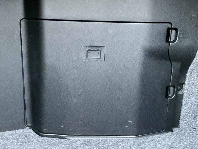 この度は当店のお車をご覧になっていただき、誠にありがとうございます。ぜひじっくりとご検討下さい。気軽にお問合せ・お見積りお待ちしております。