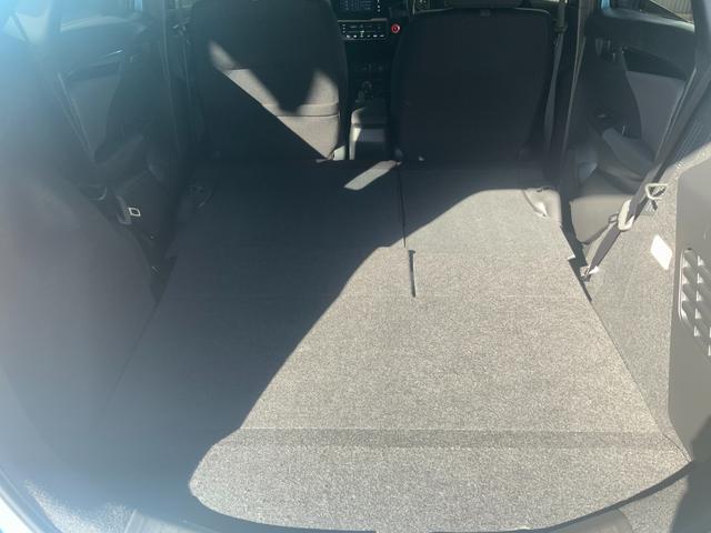 フィットハイブリッド Ｓ　ホンダセンシング　インターナビ（ＣＤ・ＤＶＤ・地デジ・ＢＴ）／バックカメラ／ドラレコ／ＥＴＣ／衝突軽減／追従クルコン／誤発進抑制／ＬＫＡＳ／ＬＥＤヘッド・フォグランプ／純正１６インチＡＷ／オートエアコン／キーレス（28枚目）