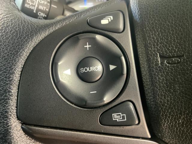 フィットハイブリッド Ｓ　ホンダセンシング　インターナビ（ＣＤ・ＤＶＤ・地デジ・ＢＴ）／バックカメラ／ドラレコ／ＥＴＣ／衝突軽減／追従クルコン／誤発進抑制／ＬＫＡＳ／ＬＥＤヘッド・フォグランプ／純正１６インチＡＷ／オートエアコン／キーレス（30枚目）